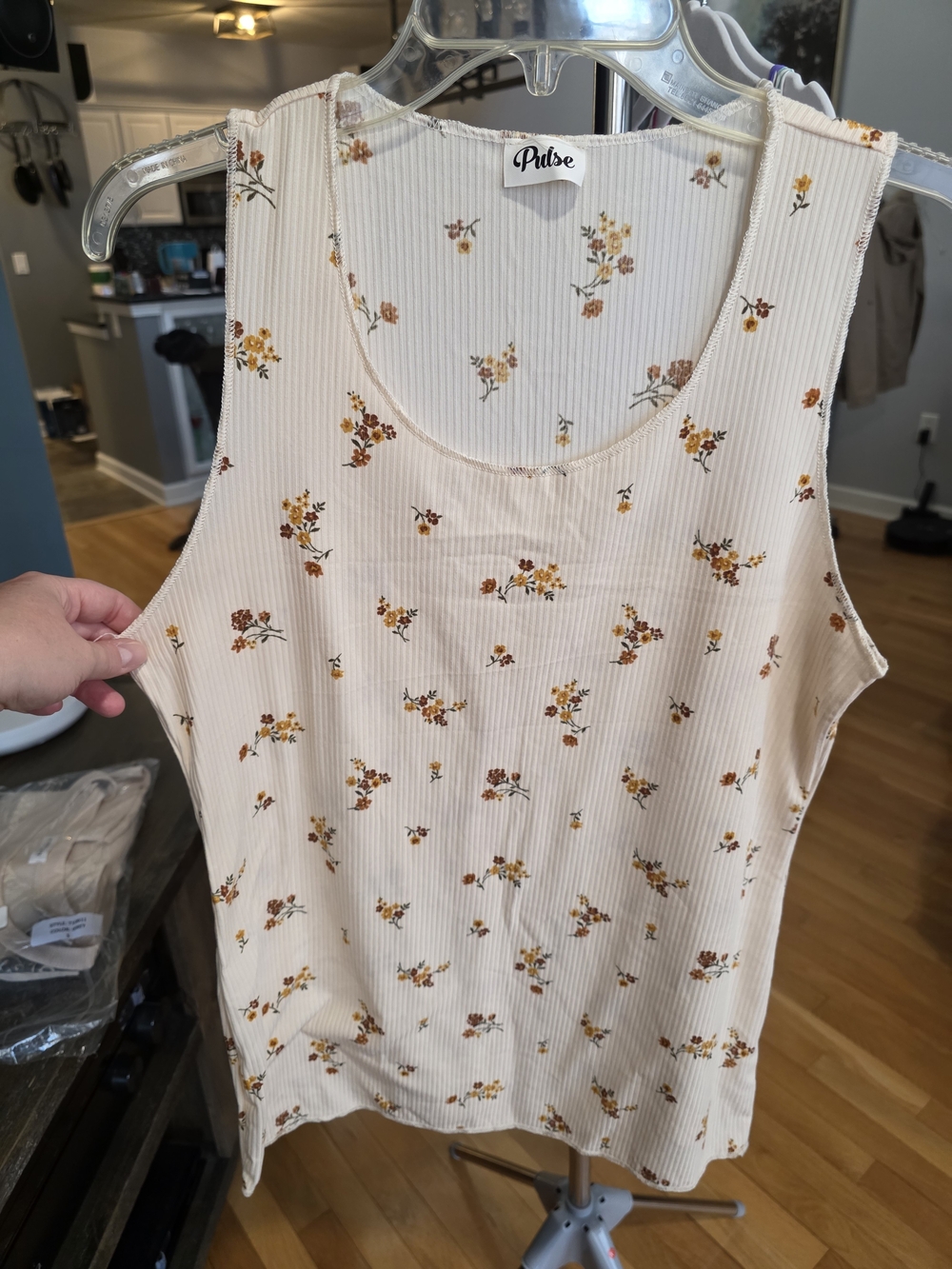 Pulse Boutique Cream Floral Ribbed Tank Top